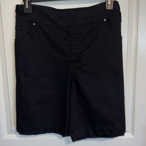 Ladies Black Denim Dressy Shorts SZ 1X